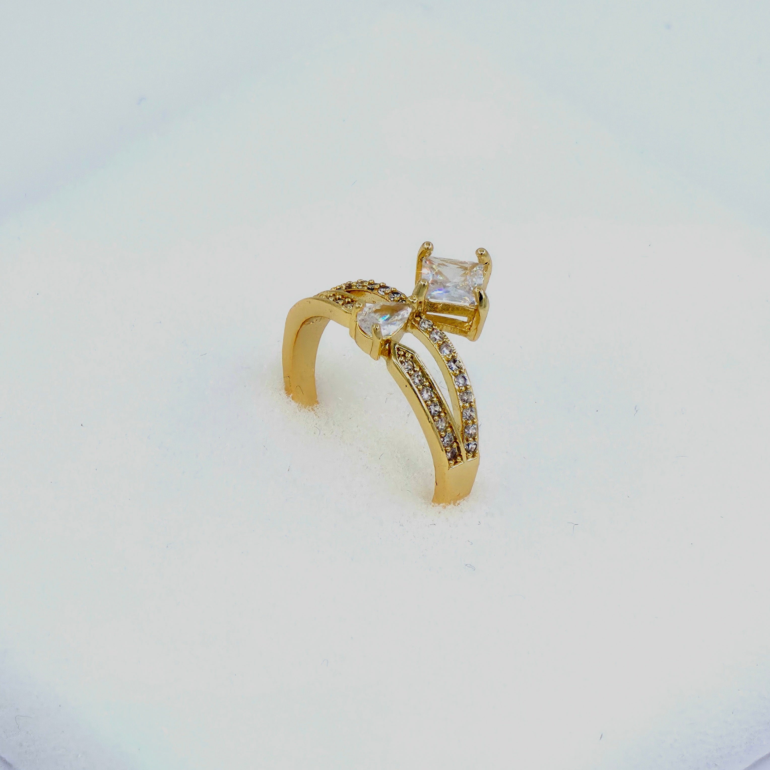 Bague Couronne Dorée
