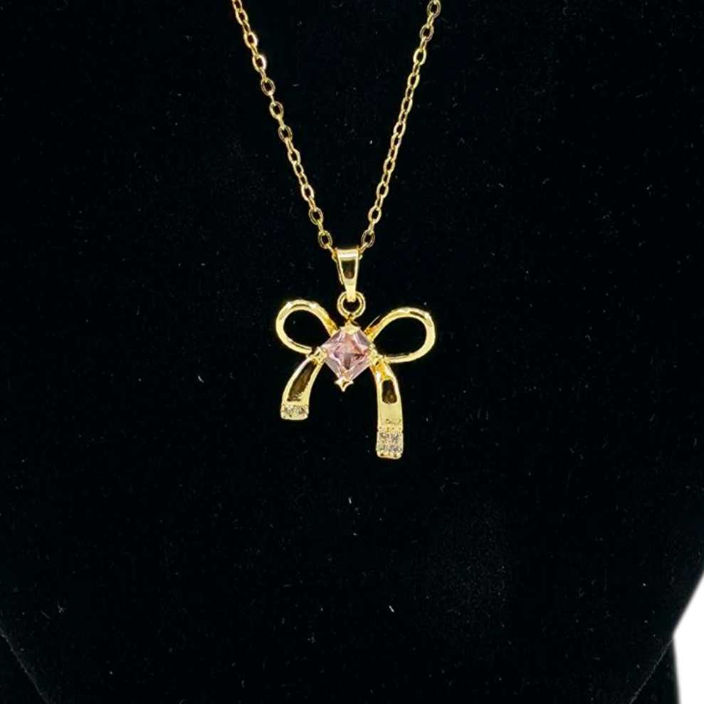 Collier Nœud de papillon- Élégance et Tendresse